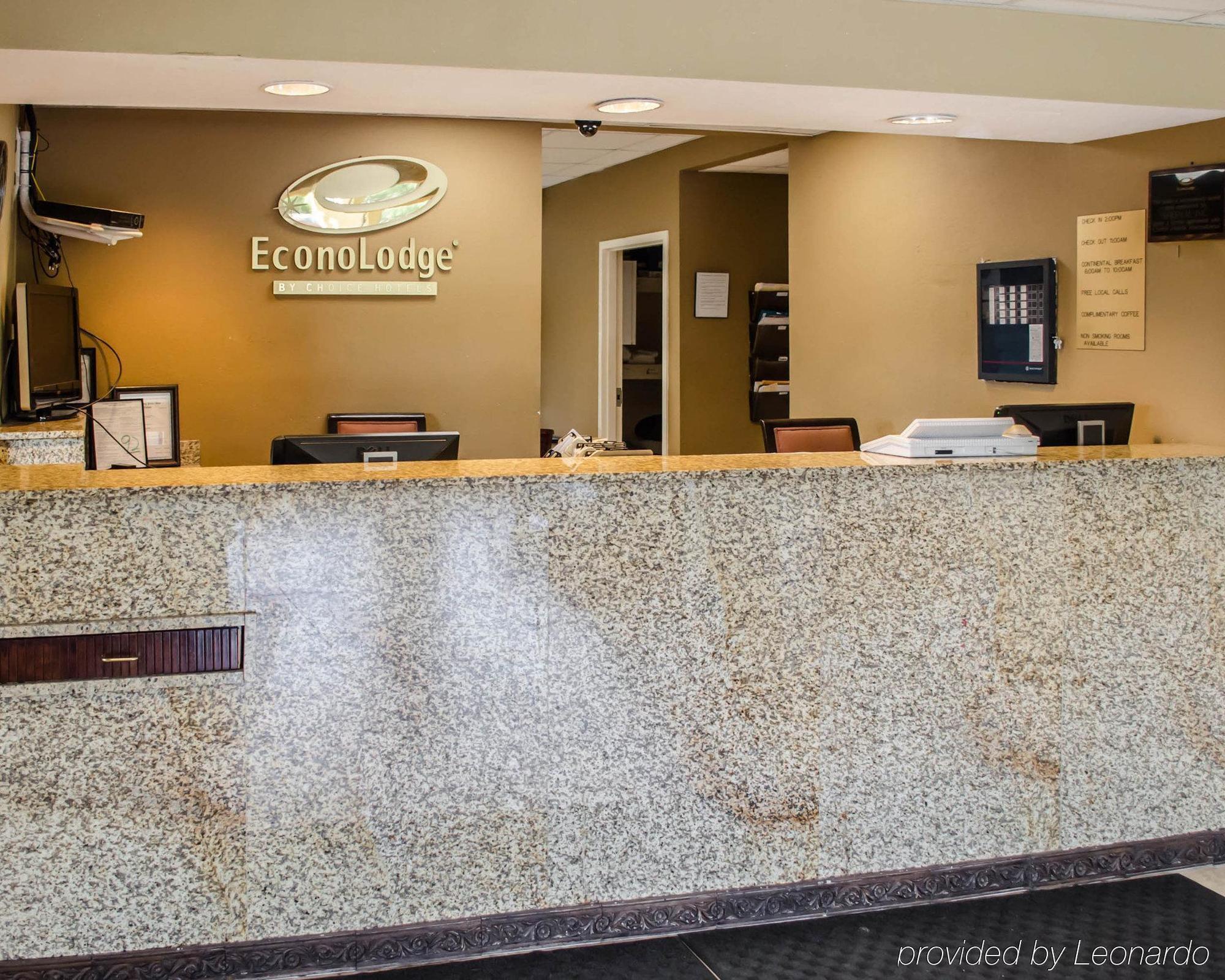Red Roof Inn Mobile North - Saraland Bagian luar foto