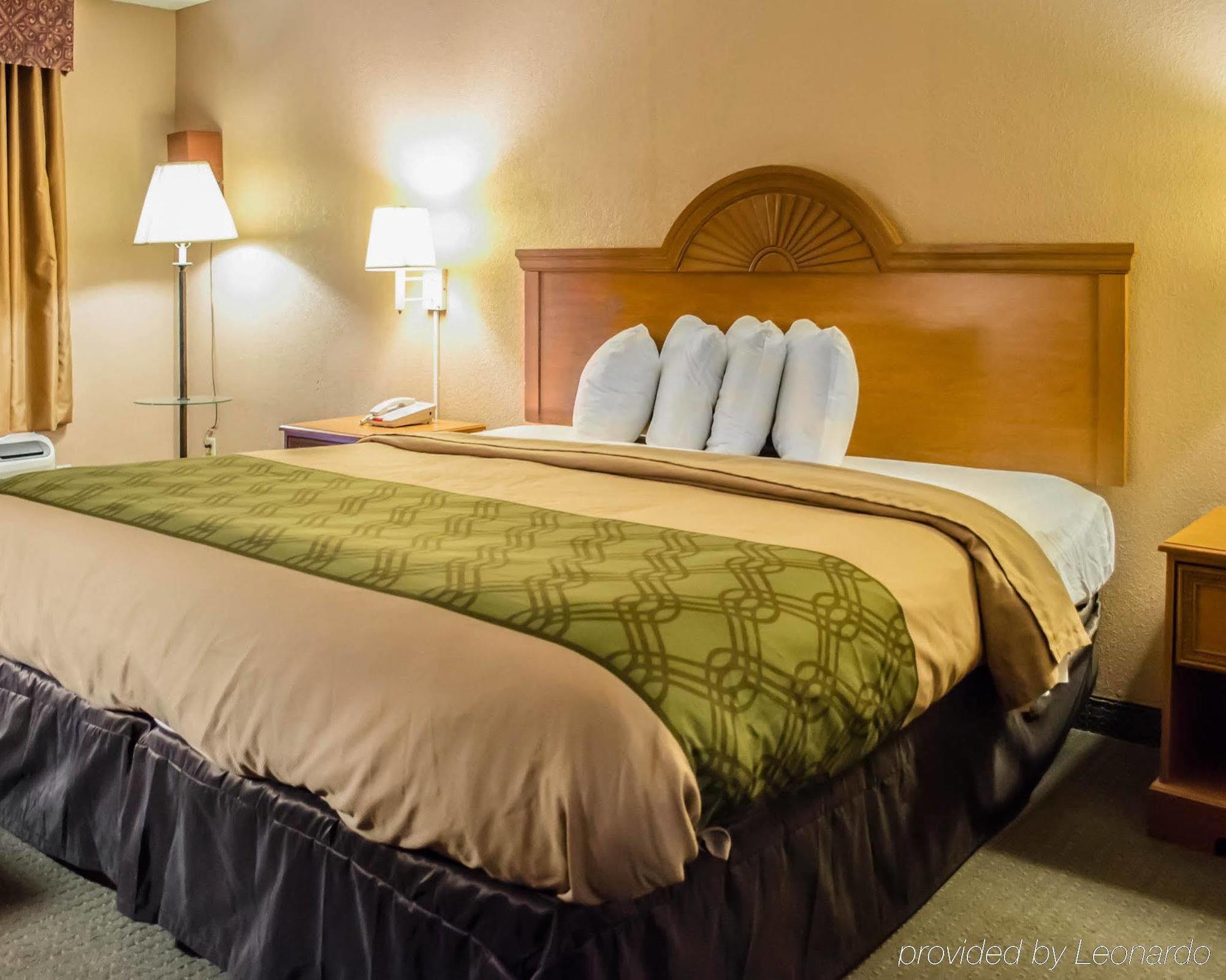 Red Roof Inn Mobile North - Saraland Bagian luar foto